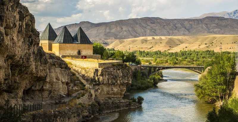 erzincan kemah kalesi